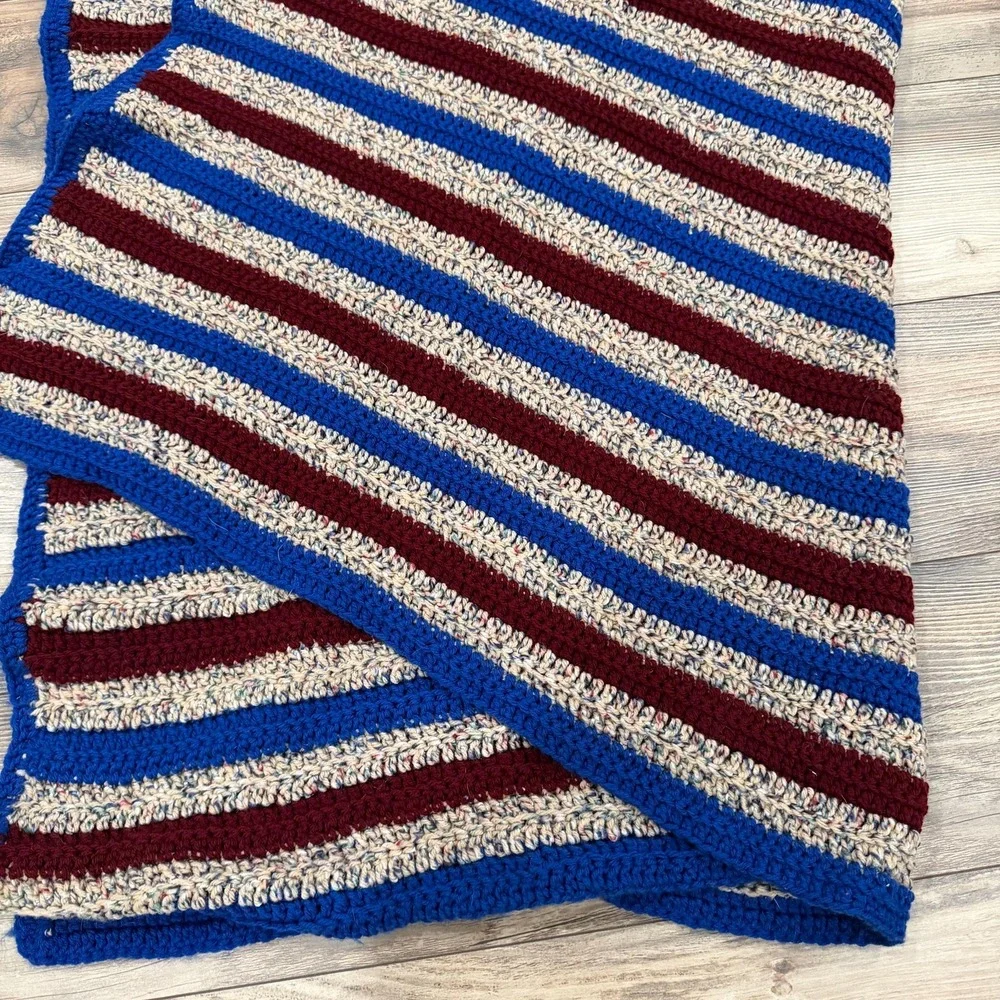 Hand Crocheted Vintage Afghan‎ Blanket Blue Red  Americana Cottagecore